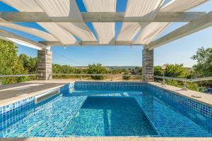 Bazén v ubytování Villa ZORA, Starigrad Paklenica, Seline nebo v jeho okolí