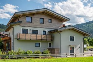 Výhľad na hory alebo výhľad na hory priamo z apartmánu