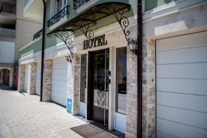 Exteriér nebo vchod ubytování Arletti Hotel
