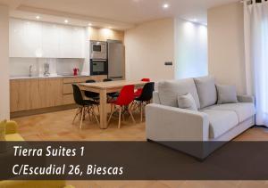 A kitchen or kitchenette at Tierra Boutique, Tierra Suites y Tierra Valles Apartamentos