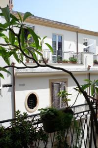 The building in which Az apartmant is located