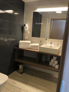 Kúpeľňa v ubytovaní Atrakcyjny Apartament Czarna Góra + 30 fotografií