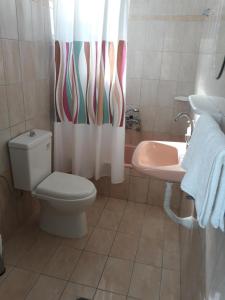 Vonios kambarys apgyvendinimo įstaigoje Skoufezis Studios