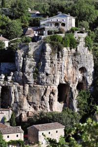 Galeriebild der Unterkunft Le Bruit de l'Eau (Chambre Loft) in Labeaume