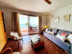 Część wypoczynkowa w obiekcie Marbellamar Seaviews