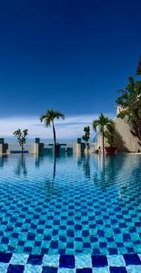 The swimming pool at or close to Mui Ne Hills Backpackers