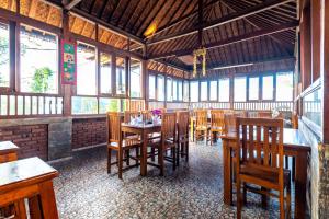 Gallery image of The Garuda Villa and Restaurant in Bedugul