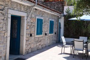 Patio alebo iná vonkajšia časť ubytovania Guesthouse Totićevi