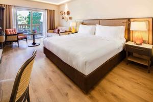 Ein Bett oder Betten in einem Zimmer der Unterkunft Divan Bodrum Palmira