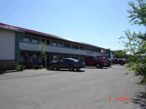 Budova, kde se motel nachází + 13 fotografií
