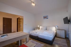 Gallery image of Bordoma Falusi Vendégház in Balatonszőlős +20 photos