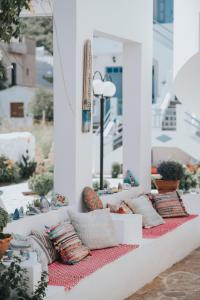 Vrt pred nastanitvijo Saronis Hotel Agistri - Adults Only