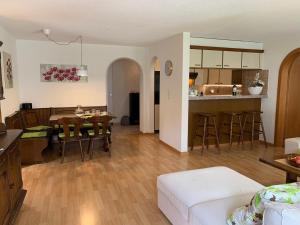 Una cocina o zona de cocina en Cadras