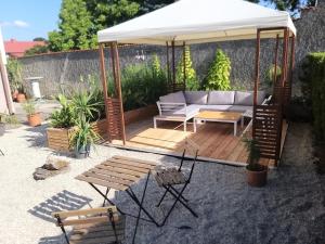 Patio alebo iná vonkajšia časť ubytovania APPART SOMA