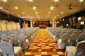 Gallery image of Hermes Palace Hotel Medan in Medan