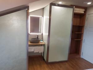 Zdjęcie z galerii obiektu Apartamentos Turísticos y Habitaciones Cidade Vella by Bossh! Hotels w mieście Ourense