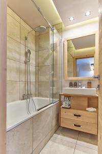 Koupelna v ubytování Chandolin Boutique Hotel