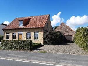 Foto dalla galleria di B&B Lora a Langemark