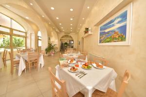 Imagem da galeria de Albergo Atlantic em Ischia