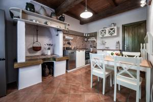 Gallery image of Melina Heritage House in Cres +33 photos