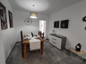 Zdjęcie z galerii obiektu ApartaSol w mieście Puerto de Santiago