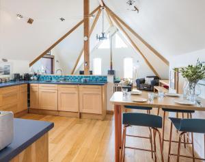 Køkken eller tekøkken på Sandy Hills 8