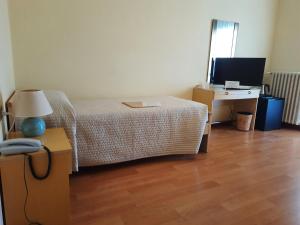 Μια τηλεόραση ή/και κέντρο ψυχαγωγίας στο Hotel Terminus