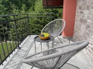 Balkón nebo terasa v ubytování Gorska Vila Lokvarsko jezero