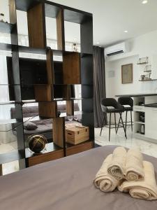 Postel nebo postele na pokoji v ubytování Apartmani Lavin