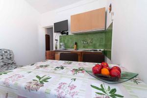 Kuchyňa alebo kuchynka v ubytovaní Apartment in Kukljica - Insel Ugljan 39720