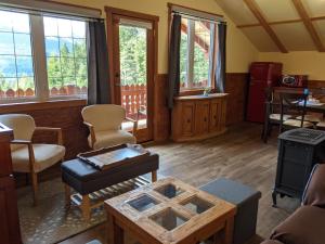 Posezení v ubytování Tschurtschenthaler Lodge