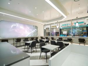 TV i/ili multimedijalni sistem u objektu Henn na Hotel Seoul Myeongdong