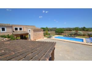 Basen w obiekcie Mansion Mallorca with Private Pool lub w pobliżu
