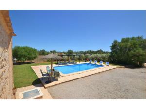 Basen w obiekcie Mansion Mallorca with Private Pool lub w pobliżu