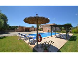 Basen w obiekcie Mansion Mallorca with Private Pool lub w pobliżu