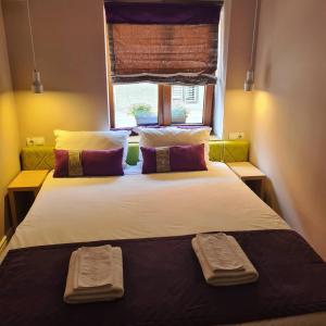 Ein Bett oder Betten in einem Zimmer der Unterkunft CASA GRINDA