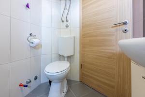 Koupelna v ubytování Apartments Rogić