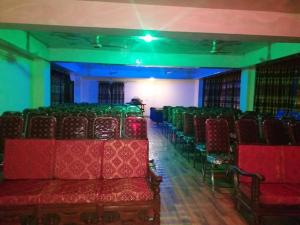Gallery image of Hotel Deewan-E-Aziz Internationa in Rahūnth Bhāiān