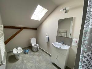 Boutique Rooms with Parking的一间浴室