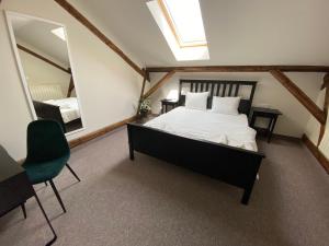 Boutique Rooms with Parking客房内的一张或多张床位