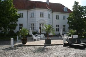 The building in which a szállodákat is located