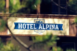 Certifikát, hodnocení, plakát nebo jiný dokument vystavený v ubytování Hotel Alpina
