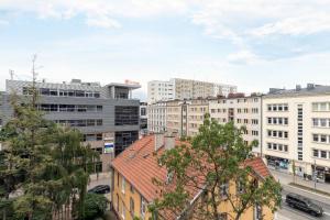 Widok na miasto Gdynia z tego apartamentu