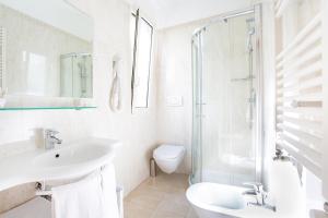 Ванная комната в Hotel Falcone
