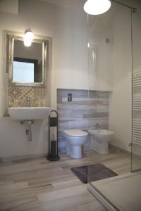 Bathroom sa Tenuta Torrebianca Villa con Piscina panoramica