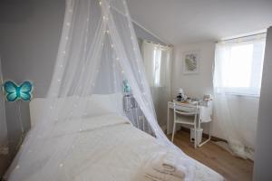 Postel nebo postele na pokoji v ubytování EXCLUSIVE ROOMS Al Vicoletto