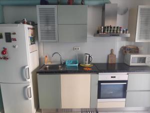 Fotografia z galérie ubytovania Spacious apartment with big garden near beach v Splite