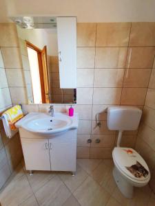 Kúpeľňa v ubytovaní Villa Mira Garica by El-Pi Tours