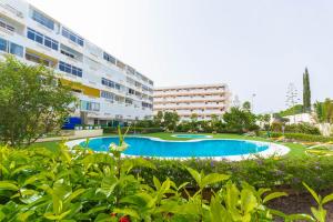 Bazén v ubytovaní Taidia Friendly Holiday Home alebo v jeho blízkosti