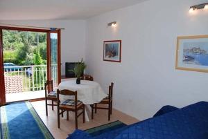 Зона вітальні в Apartment in Pašman with Seaview, Balcony, Air condition, WIFI (4663-4)
